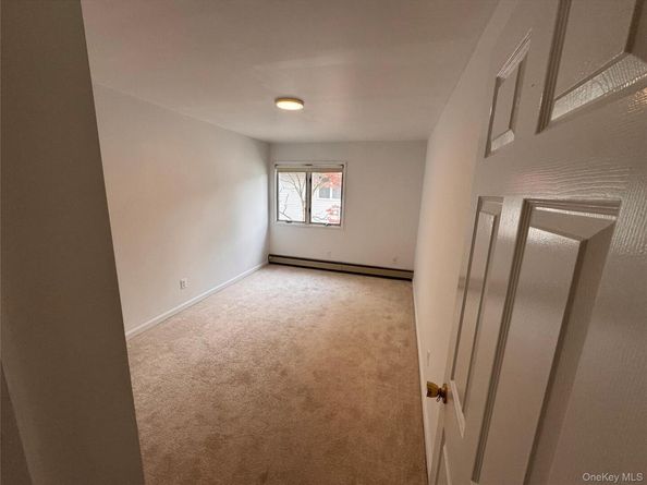 3592 Southview Avenue, Wantagh NY 11793