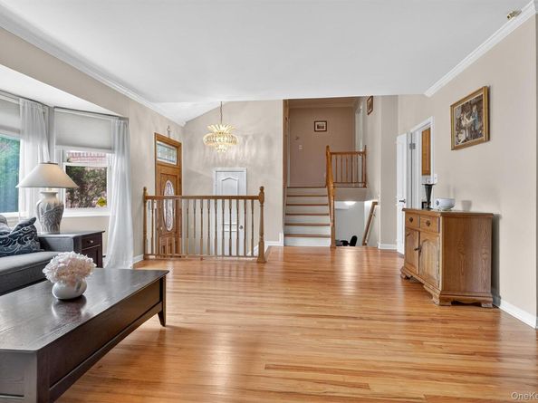 177 Finmor Drive, White Plains NY 10607