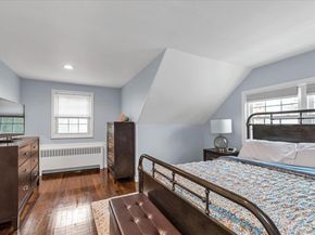 35 Burling Lane S, West Islip NY 11795