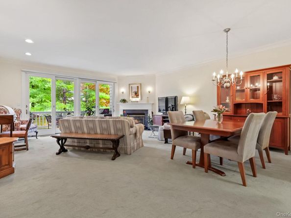 4 Rockledge Lane, Pleasantville NY 10570