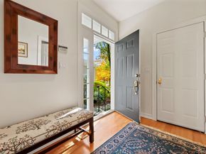 4 Rockledge Lane, Pleasantville NY 10570