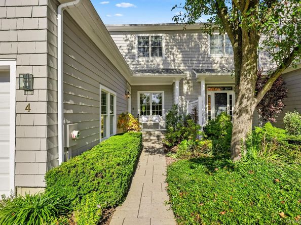 4 Rockledge Lane, Pleasantville NY 10570