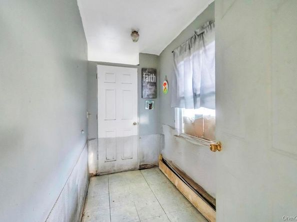 3 Francisco Avenue, Central Islip NY 11722