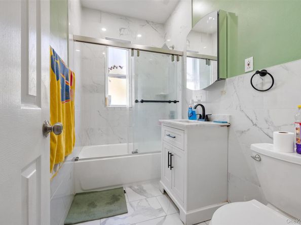 3957 Paulding Avenue, Bronx NY 10466