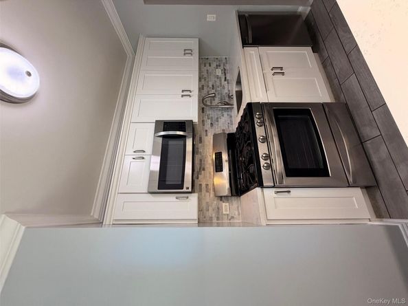 1 Bryant Crescent 2 L, White Plains NY 10605