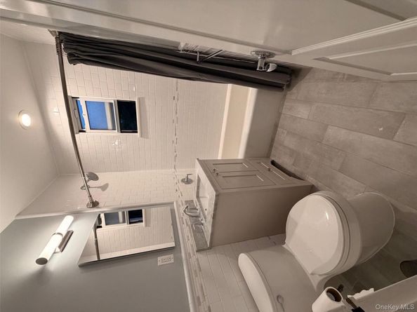 1 Bryant Crescent 2 L, White Plains NY 10605