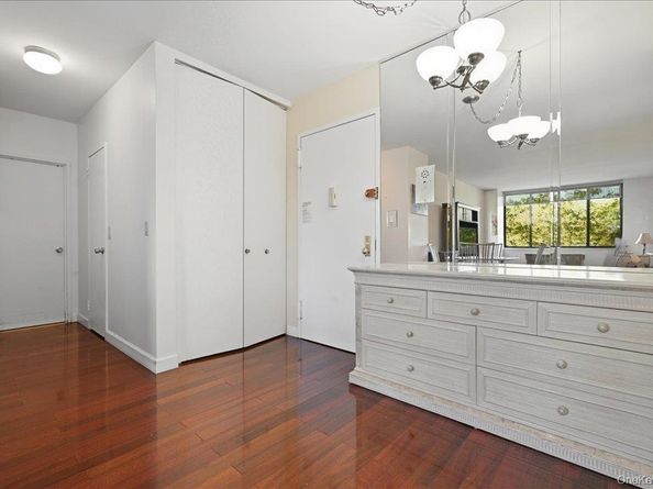 26910 Grand Central Parkway 5M, Floral Park NY 11005