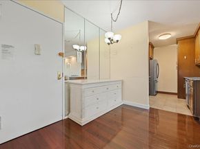 26910 Grand Central Parkway 5M, Floral Park NY 11005