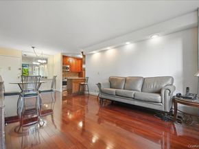 26910 Grand Central Parkway 5M, Floral Park NY 11005