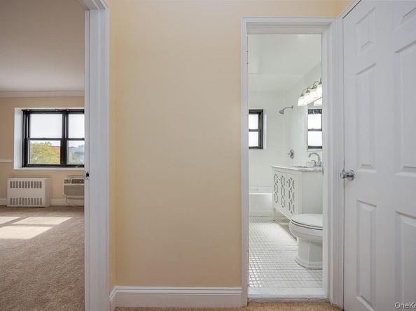 222 N Broadway 6G, Yonkers NY 10701