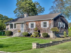 750 Mayflower Road, Mattituck NY 11952