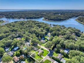 750 Mayflower Road, Mattituck NY 11952