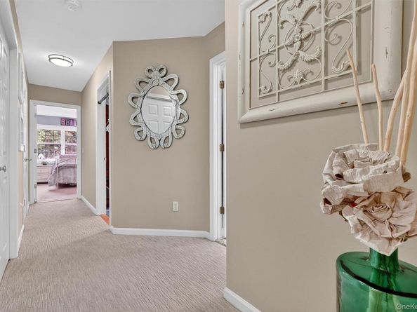 48 Lake Marie Lane, Bedford Hills NY 10507