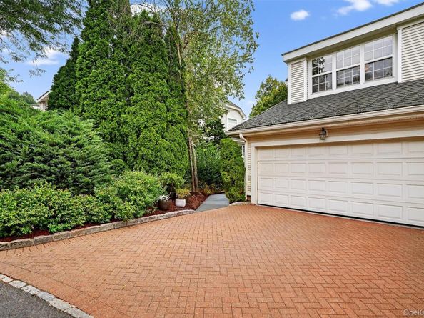 48 Lake Marie Lane, Bedford Hills NY 10507