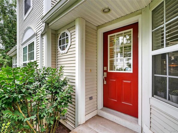 48 Lake Marie Lane, Bedford Hills NY 10507