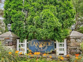 48 Lake Marie Lane, Bedford Hills NY 10507