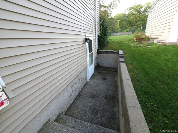 20 Whitestone Road 1486, Sound Beach NY 11789