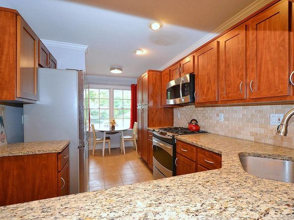 91 Broadlawn Drive, Central Islip NY 11722