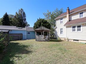 437 Ray Street, Freeport NY 11520