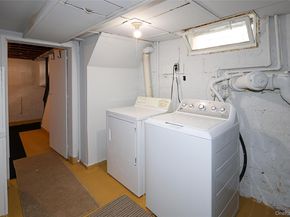 437 Ray Street, Freeport NY 11520