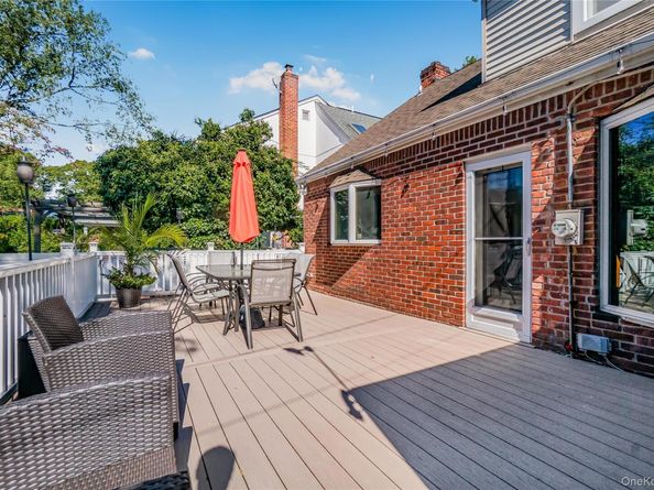 55 Maple Drive, New Hyde Park NY 11040