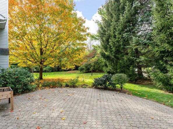23 Inverness Court, White Plains NY 10605