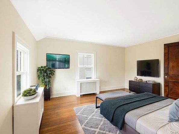 63 Grandview Avenue, Dobbs Ferry NY 10522