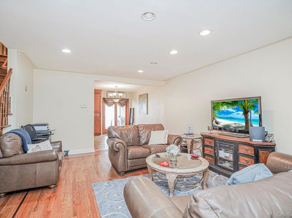 8907 16th Avenue, Brooklyn NY 11214
