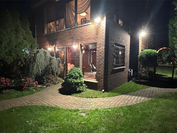 51-01 64th Street, Woodside NY 11377