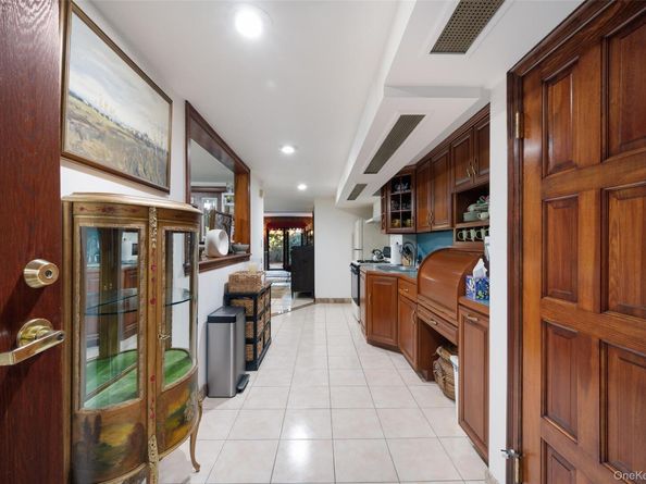 51-01 64th Street, Woodside NY 11377