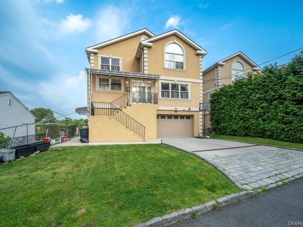 580 Valley Avenue, Yonkers NY 10703