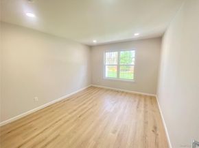 10 Gettysburg Drive, Port Jefferson Station NY 11776