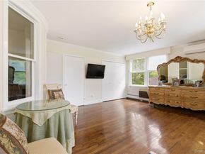 89 Duck Pond Road, Glen Cove NY 11542