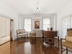 89 Duck Pond Road, Glen Cove NY 11542