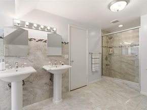 89 Duck Pond Road, Glen Cove NY 11542