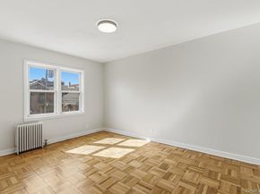 6925 165th Street, Fresh Meadows NY 11365