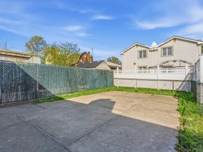6925 165th Street, Fresh Meadows NY 11365