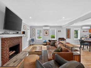 13 Wansor Avenue, Bayville NY 11709