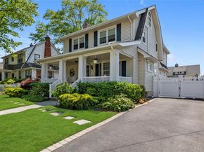 5 Lloyd Avenue, Lynbrook NY 11563