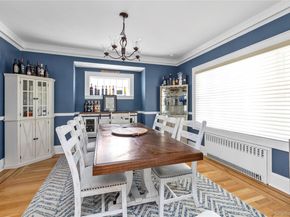 5 Lloyd Avenue, Lynbrook NY 11563