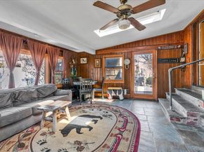 1118 W Broadway, Hewlett NY 11557
