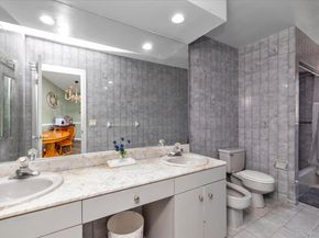 1118 W Broadway, Hewlett NY 11557
