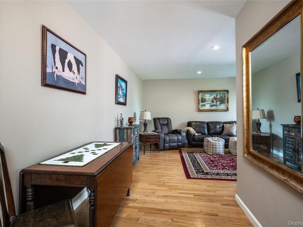 223 Schrade Road 2C, Briarcliff Manor NY 10510