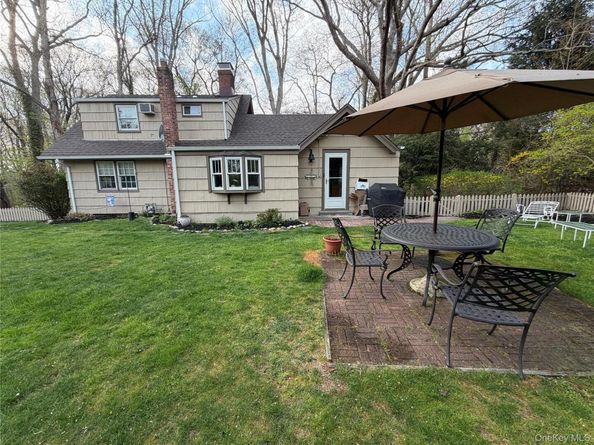 21 Dogwood Drive, Stony Brook NY 11790