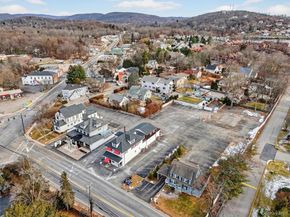 2002 E Main Street, Mohegan Lake NY 10547
