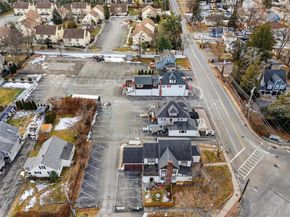 2002 E Main Street, Mohegan Lake NY 10547