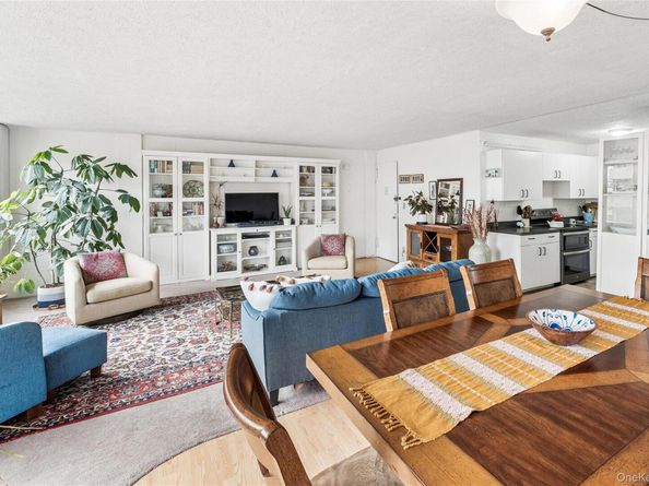 162-30 Powells Cove Boulevard 6A, Beechhurst NY 11357