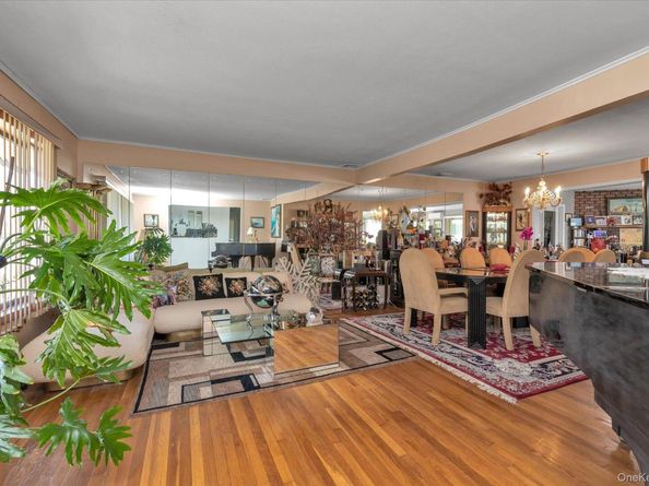 119 Ocean Avenue, Massapequa NY 11758