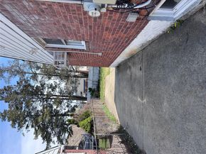 21 Boden Avenue, Valley Stream NY 11580