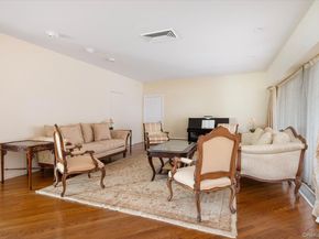 1 Somerset Drive N, Great Neck NY 11020